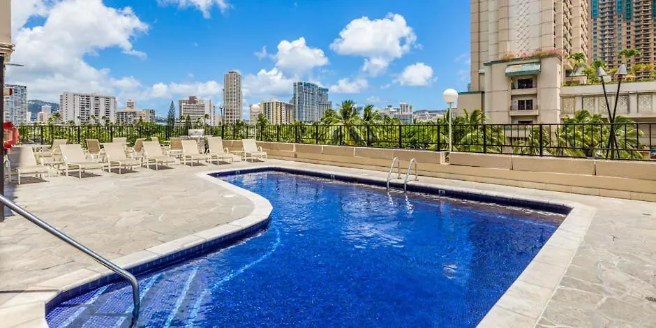 Palms At Waikiki Aparthotel Χονολουλού