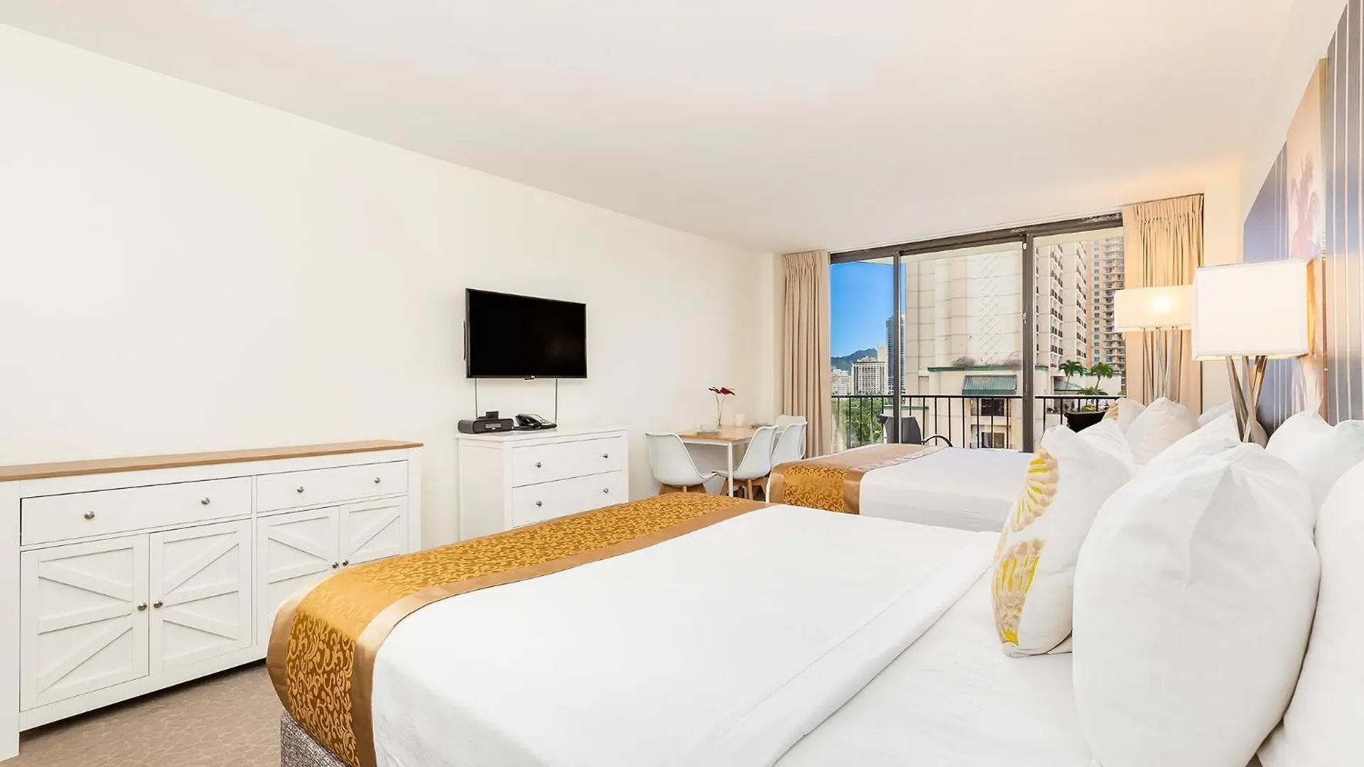 Palms At Waikiki Aparthotel Χονολουλού
